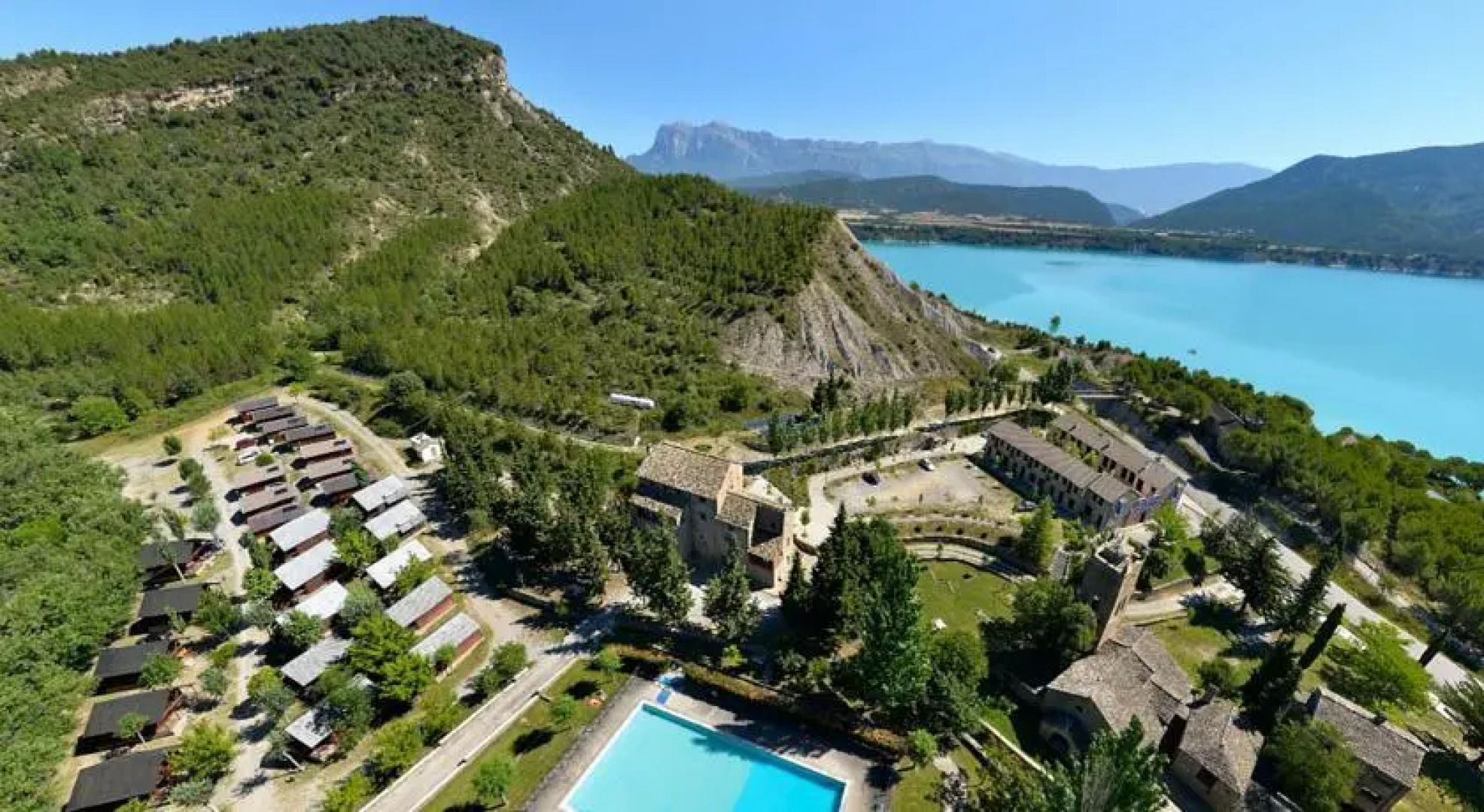 Centro de Vacaciones Morillo de Tou