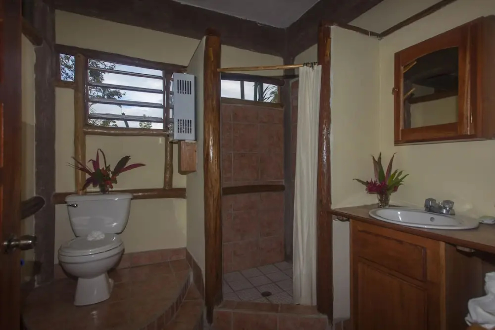 Cotton Tree Lodge