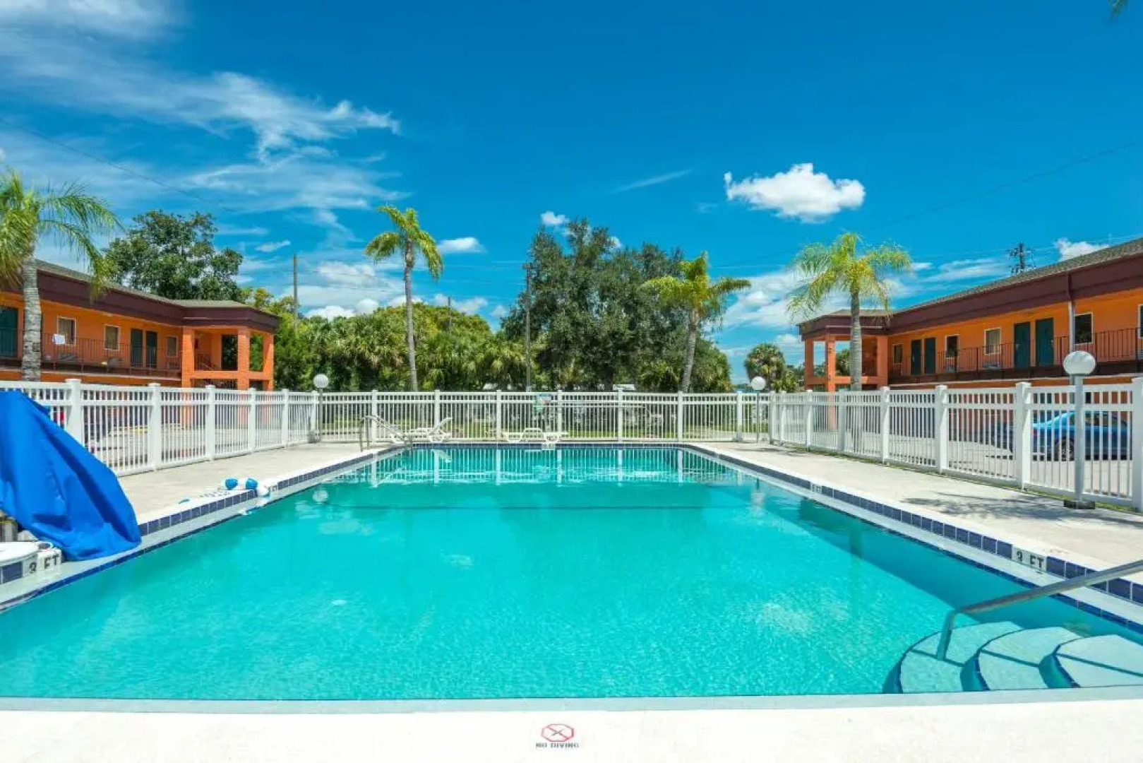 Motel 6 New Port Richey, FL