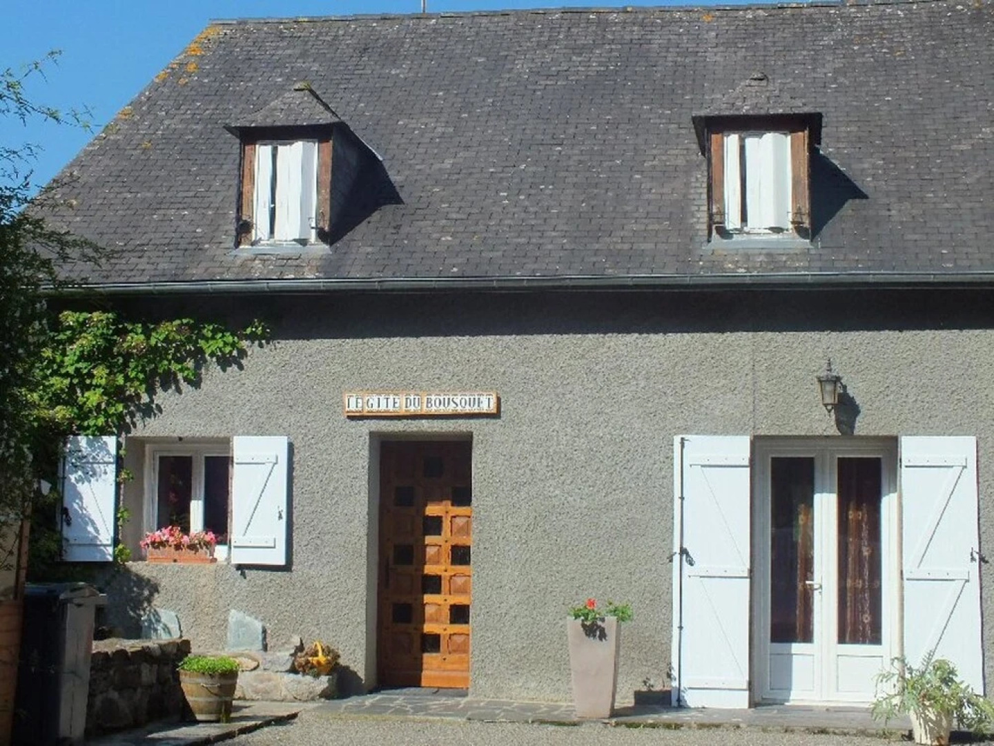 House With 2 Bedrooms in Vielle-adour, With Wonderful Mountain View, F