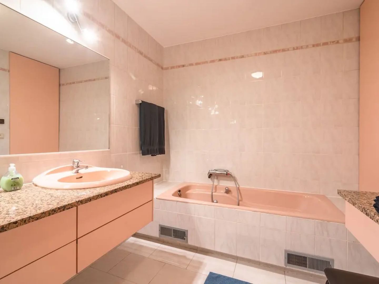 Villa in Heusden With Balcony, Terrace & Garden