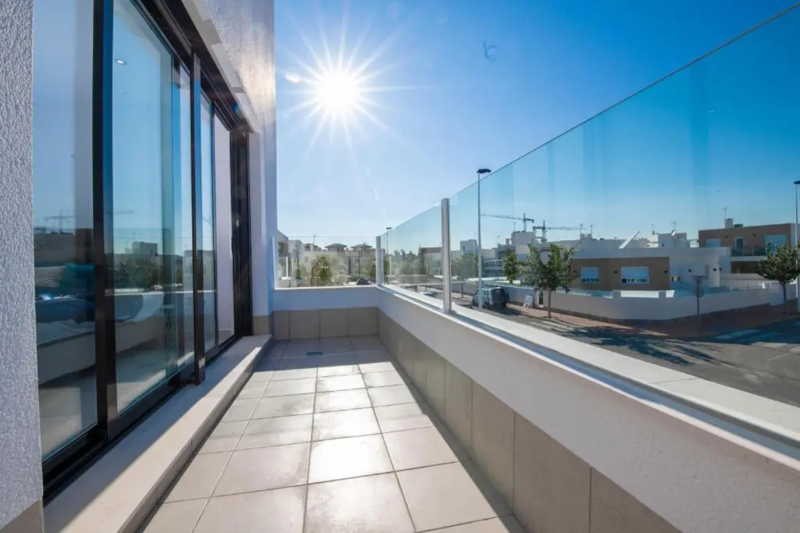 Luksusvilla med privat basseng - plass til 2 familier