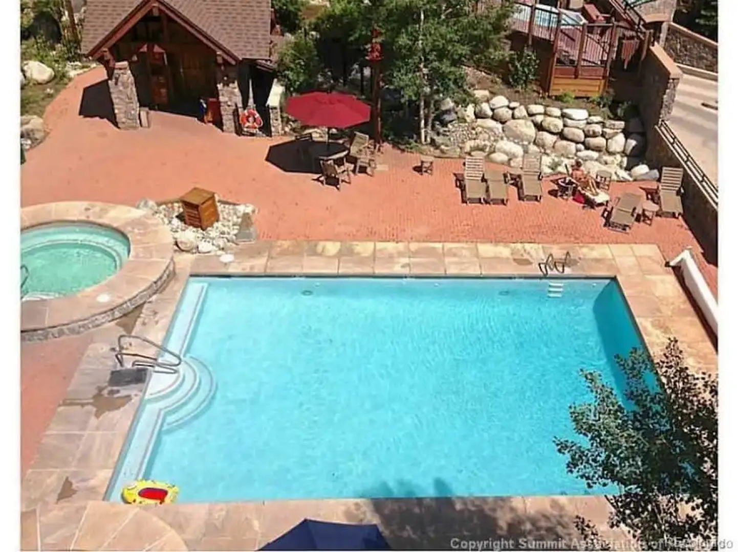 8176 Silver Mill 2 Bedroom Condo by RedAwning