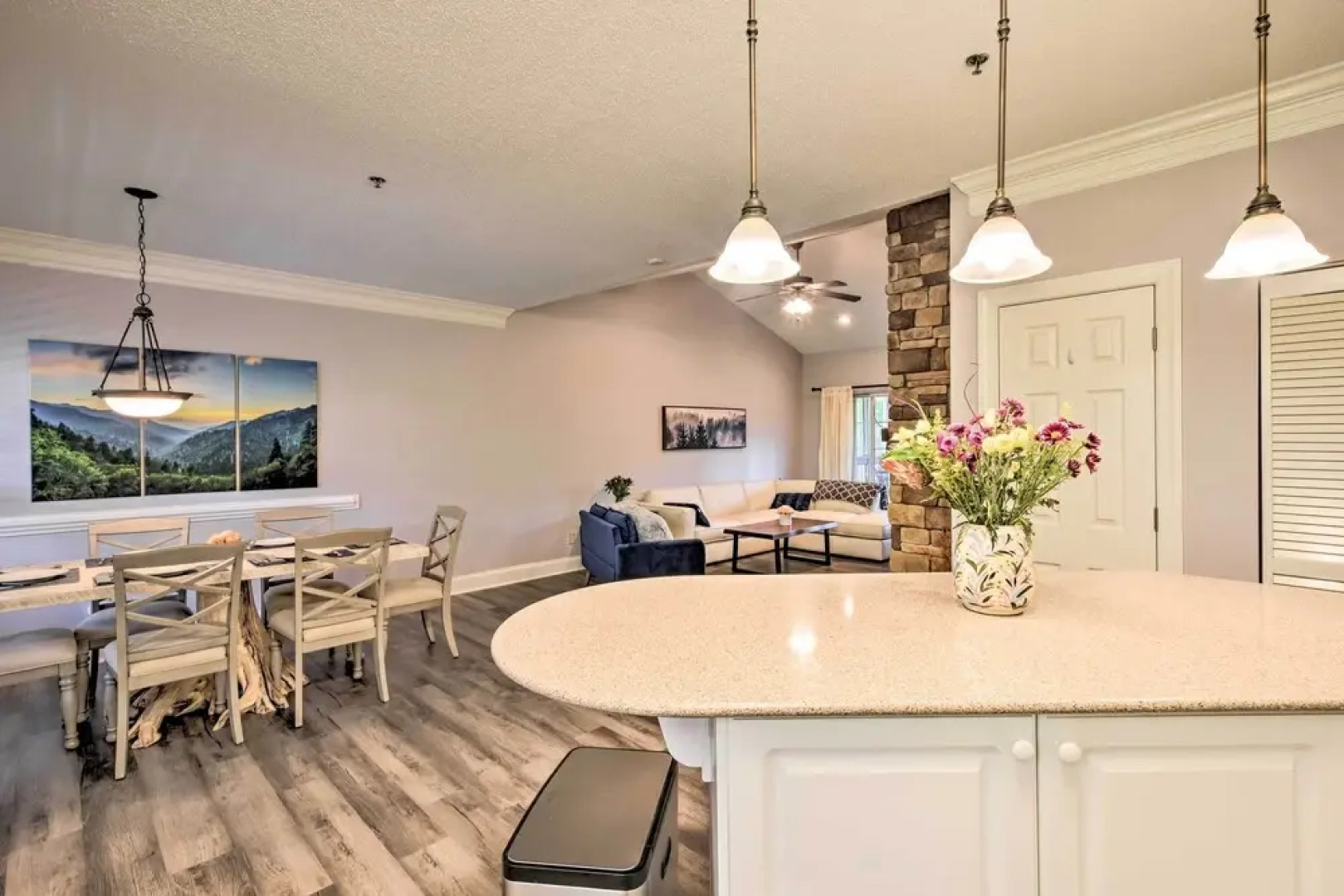 Sunny Clayton Condo on Kingwood Golf Course!