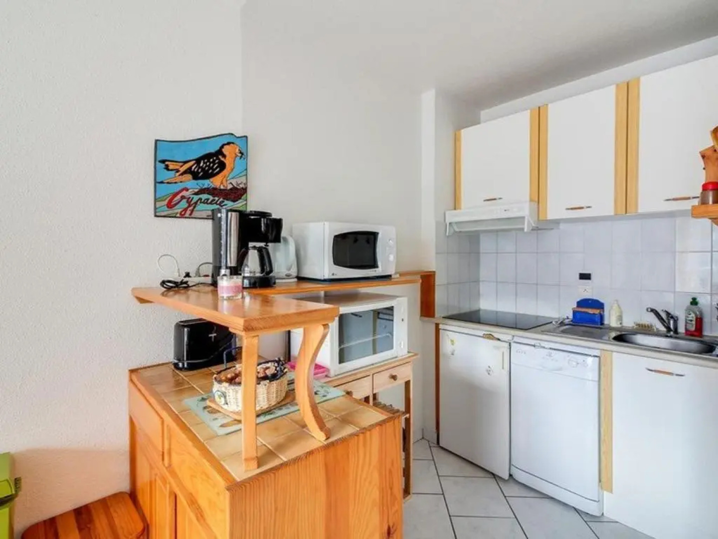 Appartement Esquièze-Sère, 3 pièces, 4 personnes - FR-1-402-42