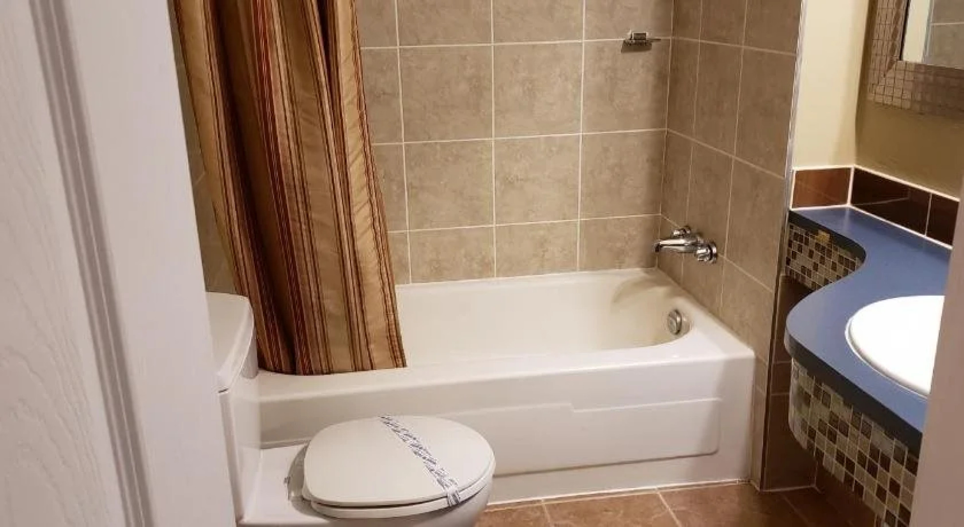 Malahat Bungalows Motel