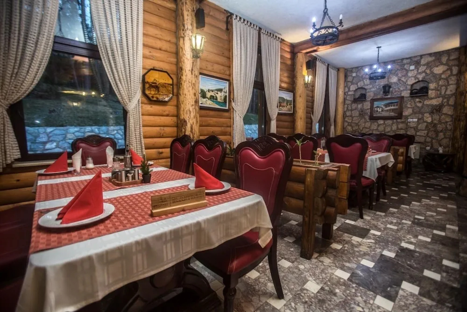 Hotel Borovi Sjenica