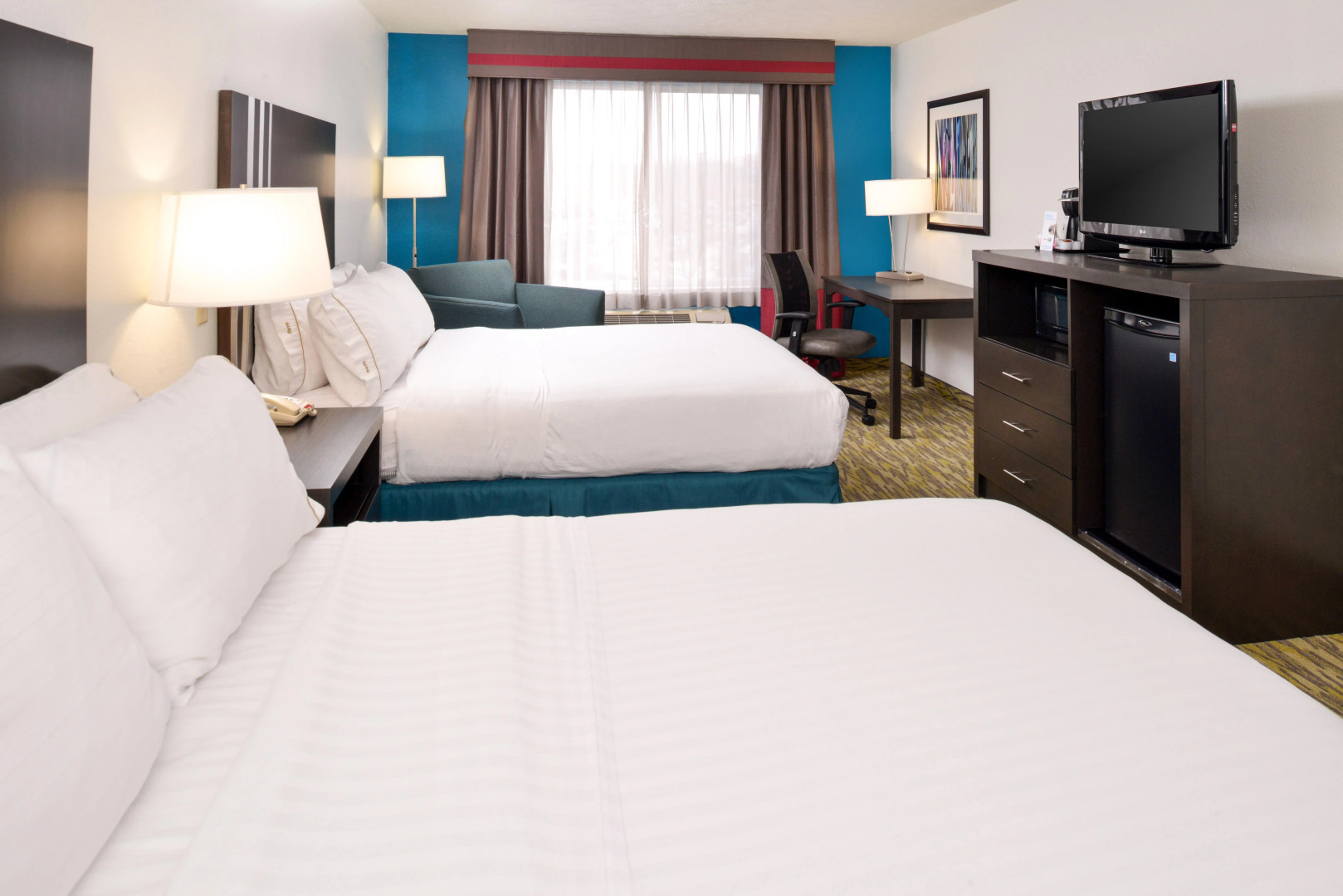 Holiday Inn Express & Suites Omaha West by IHG