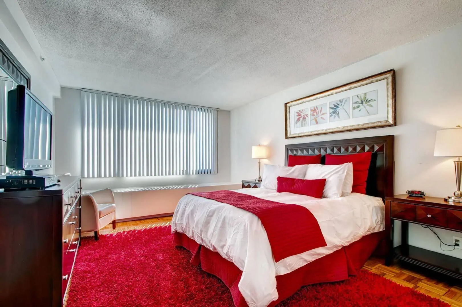 Global Luxury Suites at the Commonwealth