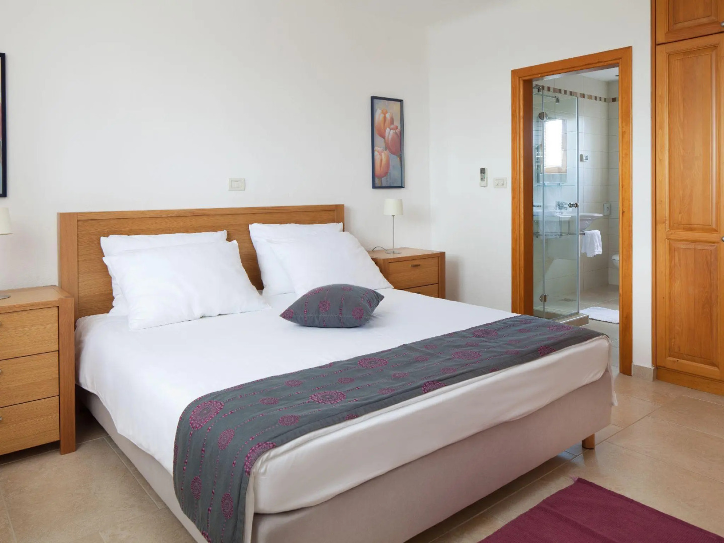 Modern Villa in Baredine with Pool