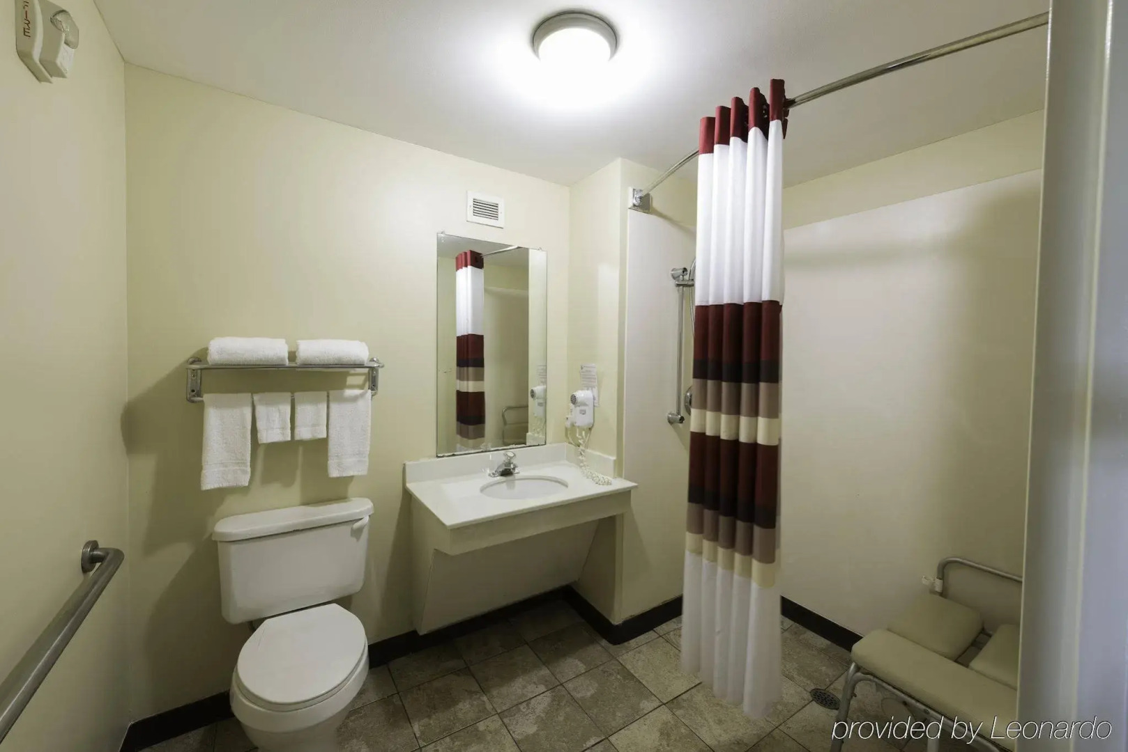 Red Roof Inn & Suites Savannah Airport