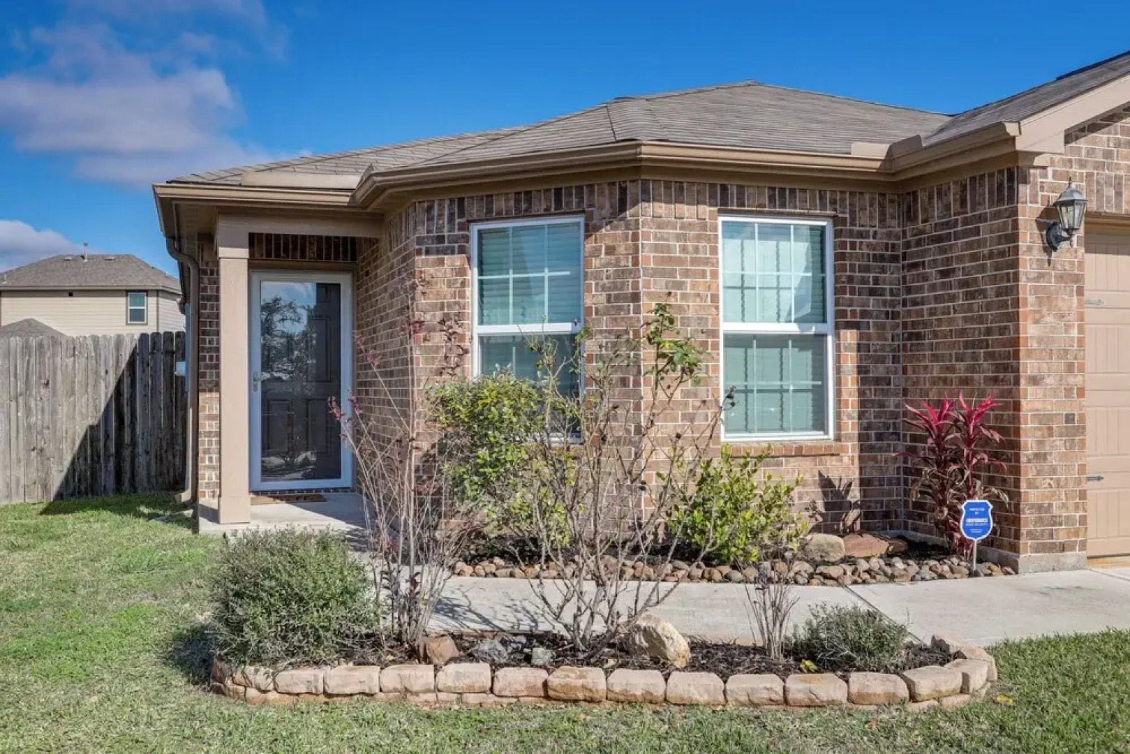 12 Mi to Beach: Texas Gulf Coast Home w/ Fire Pit