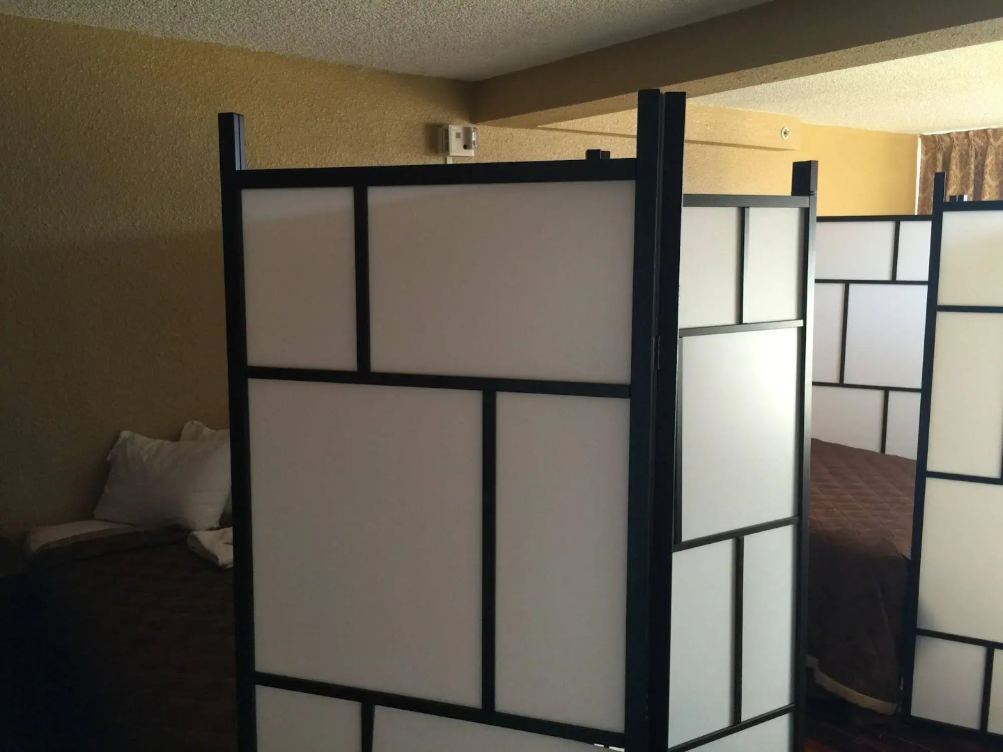 Hostel Network International