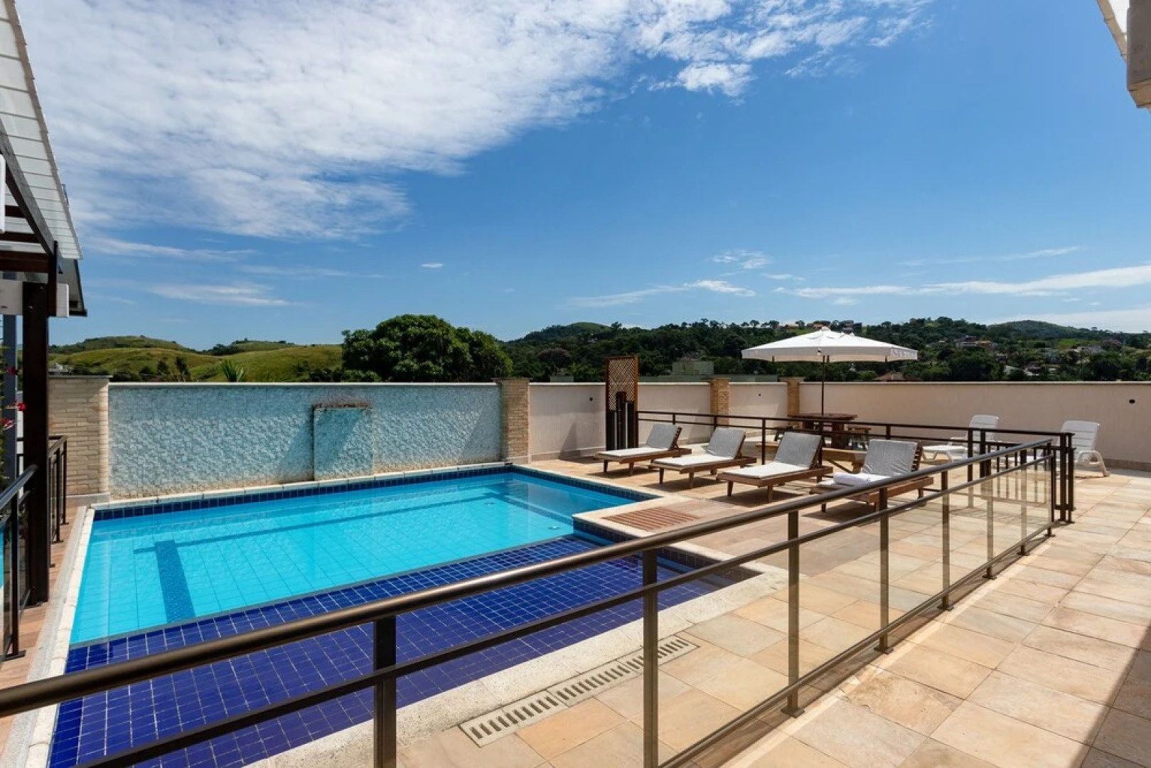 Bliss Hotel Vale do Café