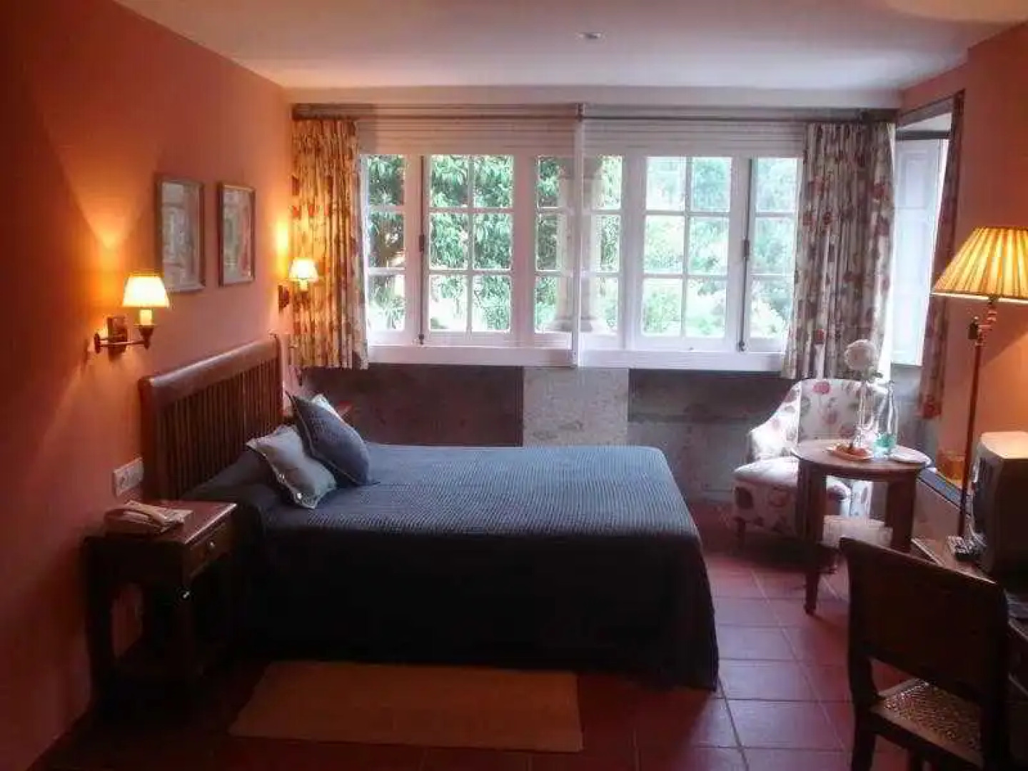 Hotel de Naturaleza Pesquería del Tambre