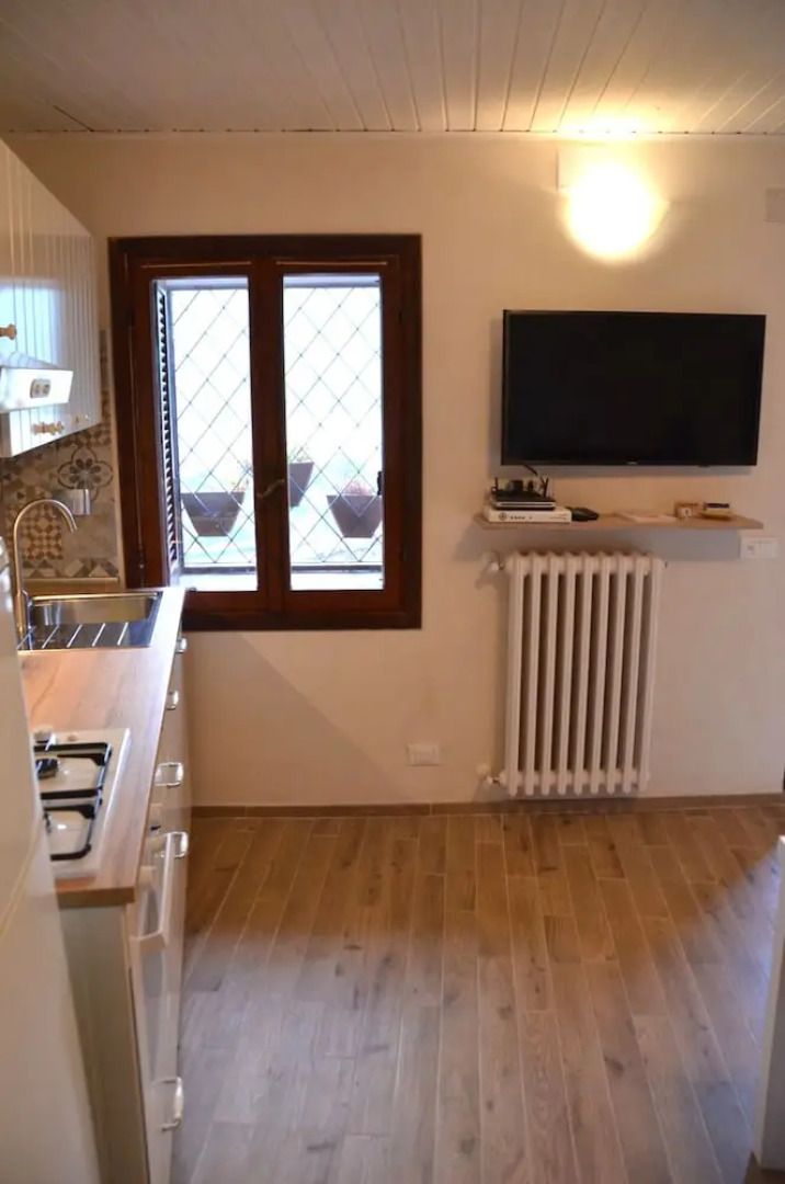 Stone House Lake View