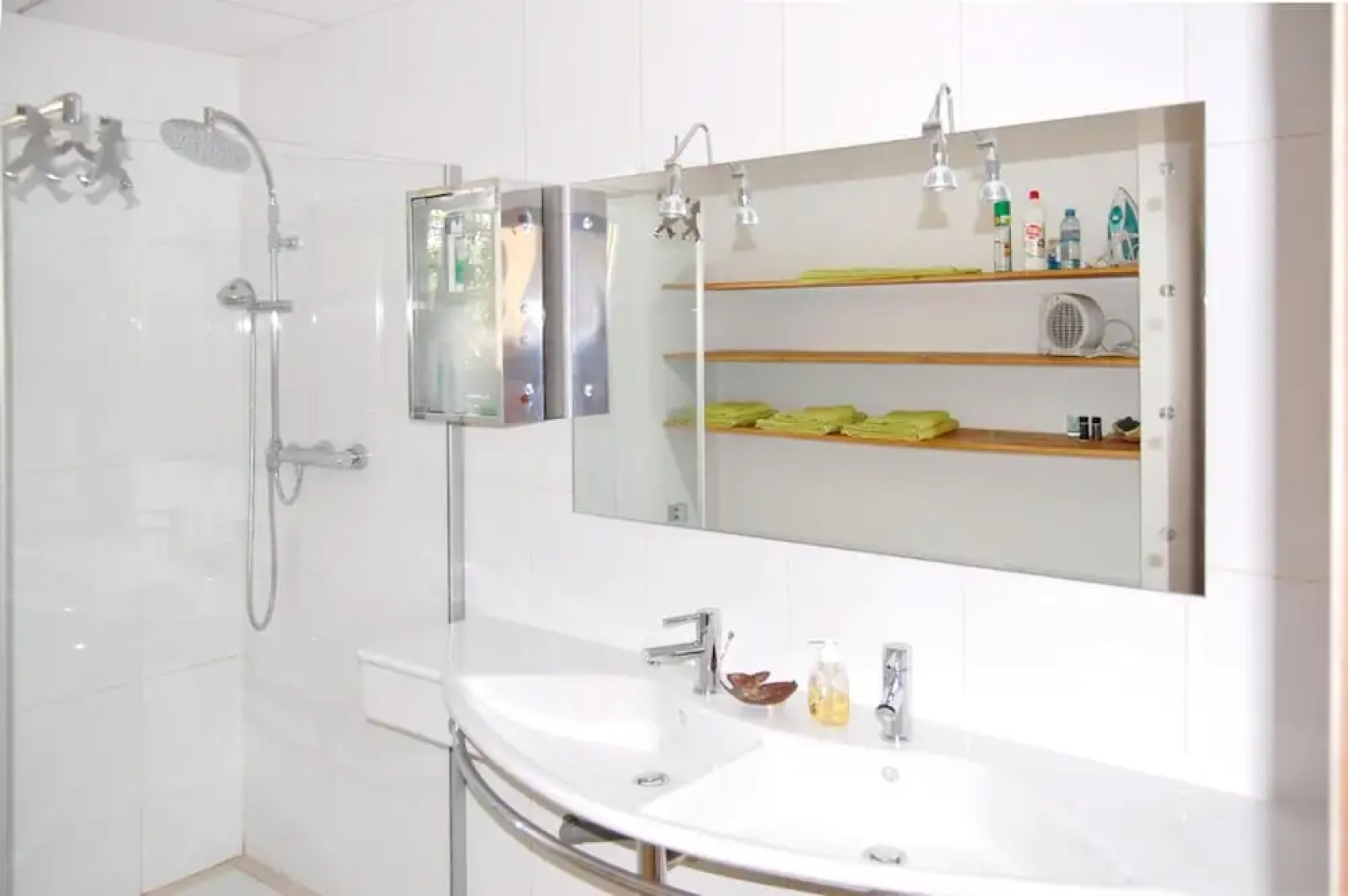 House With 4 Bedrooms in Roquevaire, With Private Pool, Furnished Gard