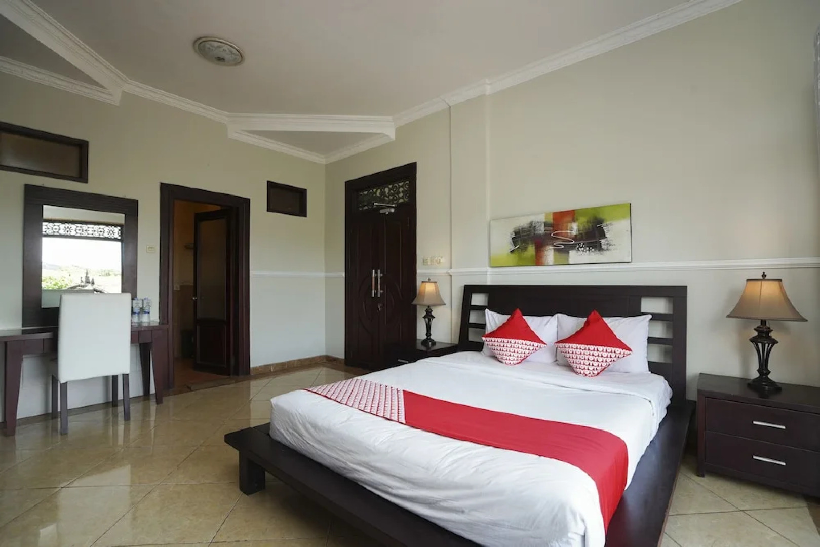 Griya Shanti Homestay by OYO Rooms