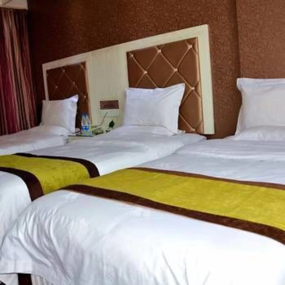 Zhongwei Huanghe Hotel