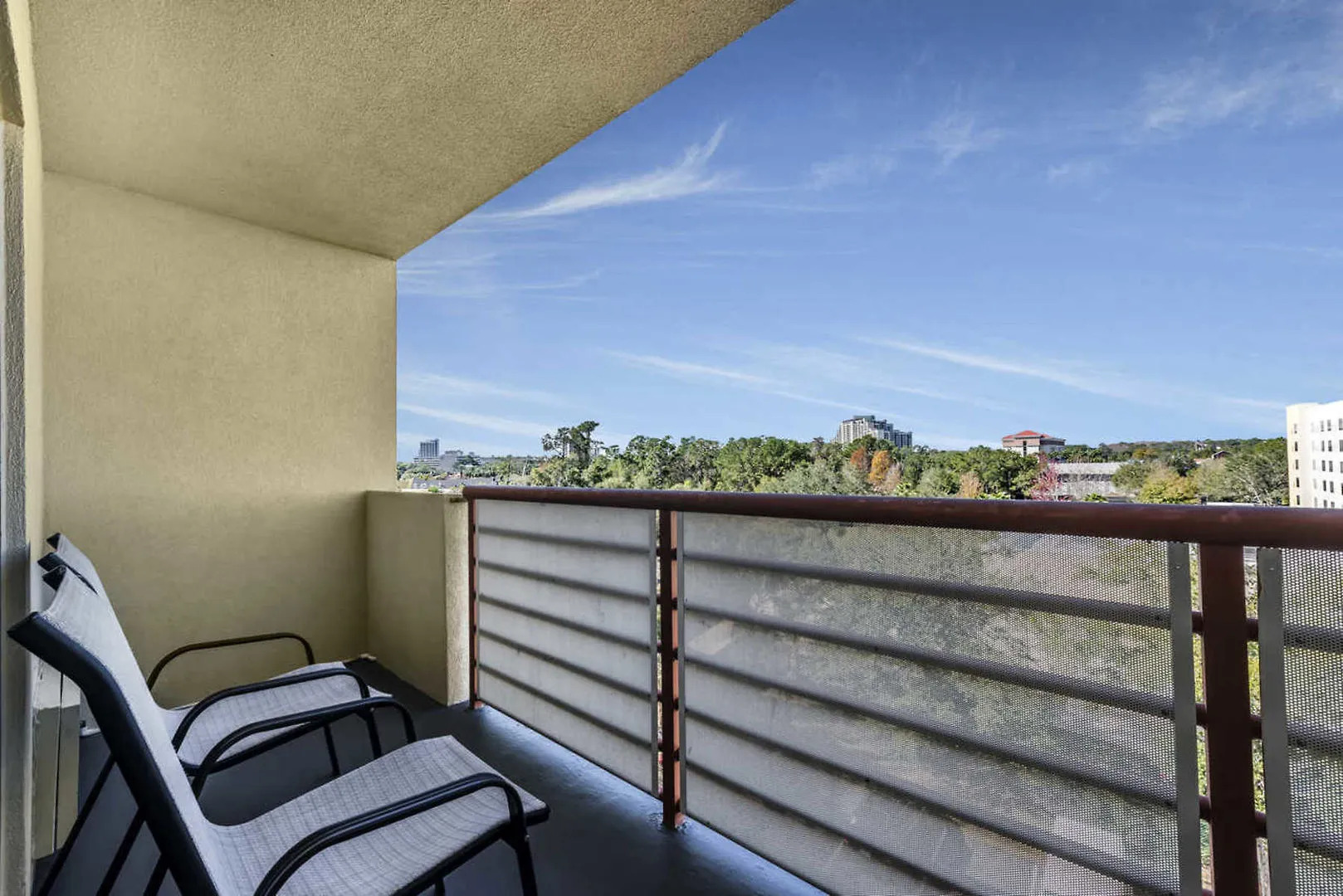 Crowne Plaza Orlando - Lake Buena Vista