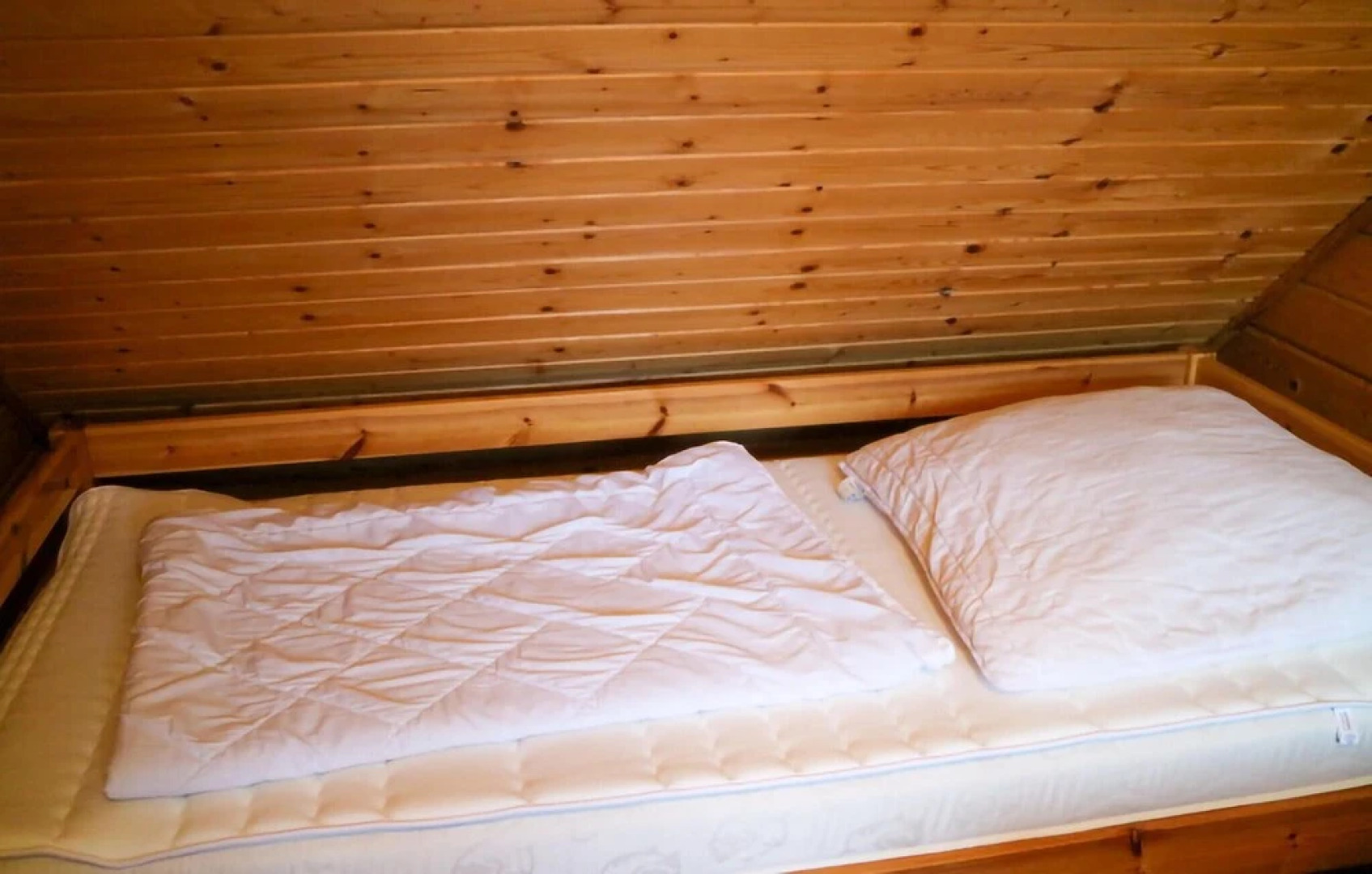 Nice home in Klink-Sembzin w/ WiFi and 2 Bedrooms