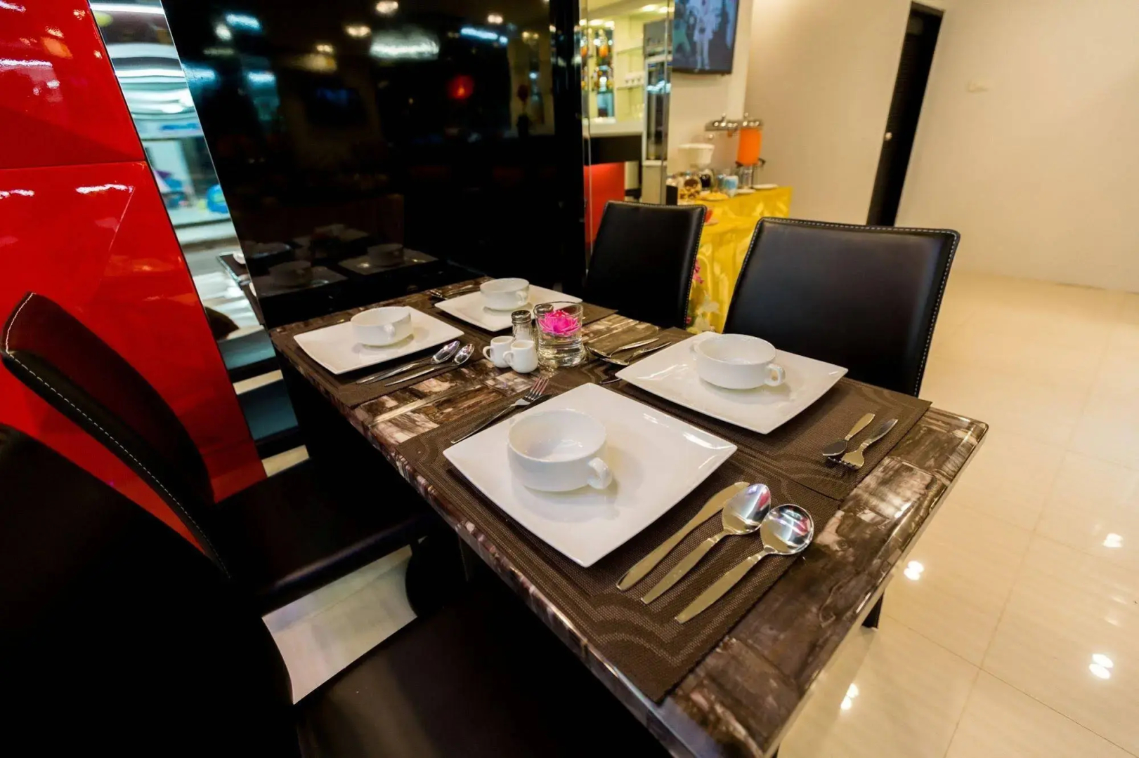 Euro luxury Pavillion