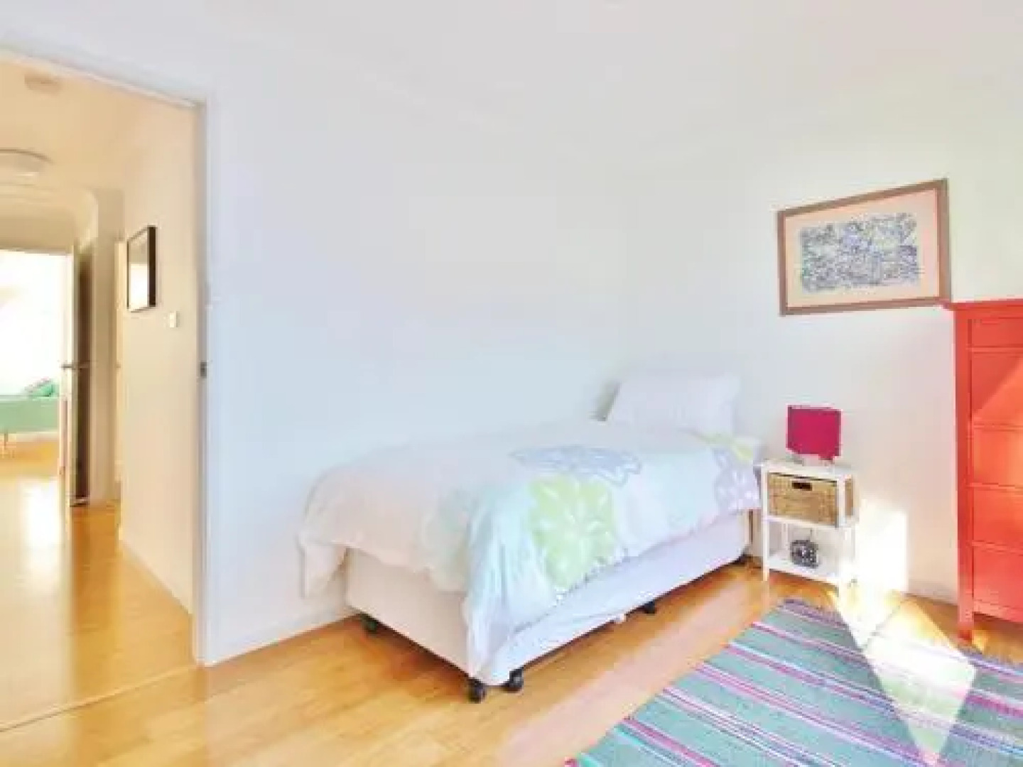 Elaine at Hyams 4pm Check Out Sundays