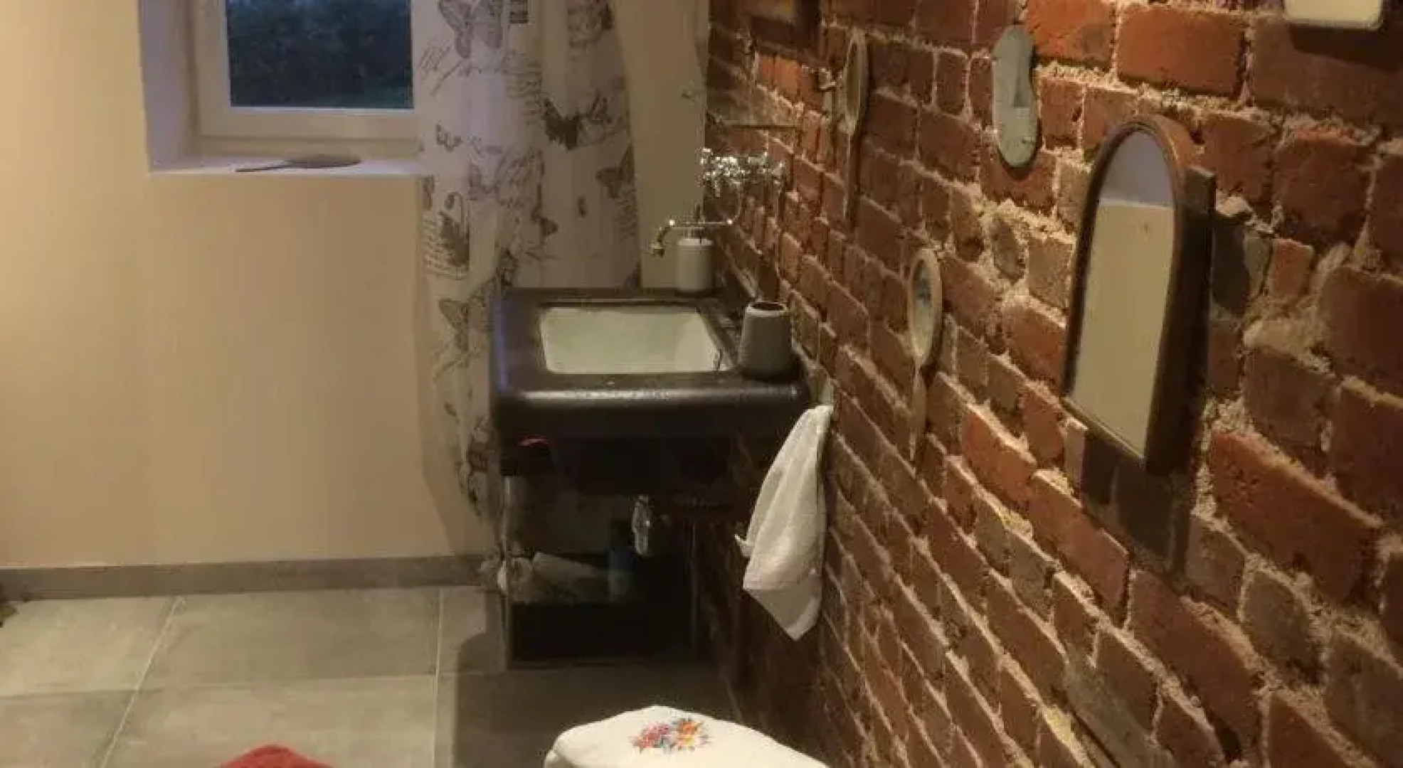 Maison cour le lièvre