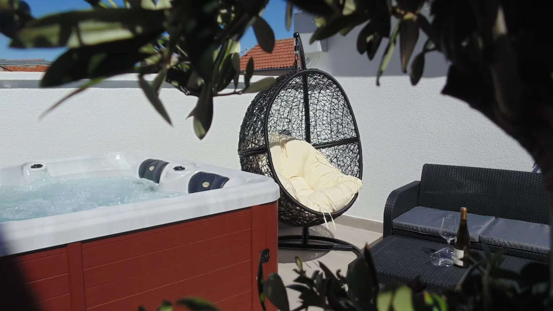 Downtown Luxury Suites