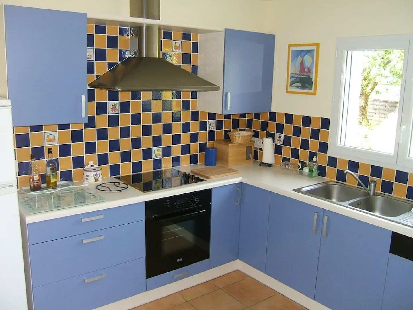 Classic Holiday Home in Riec-sur-bélon With Private Garden