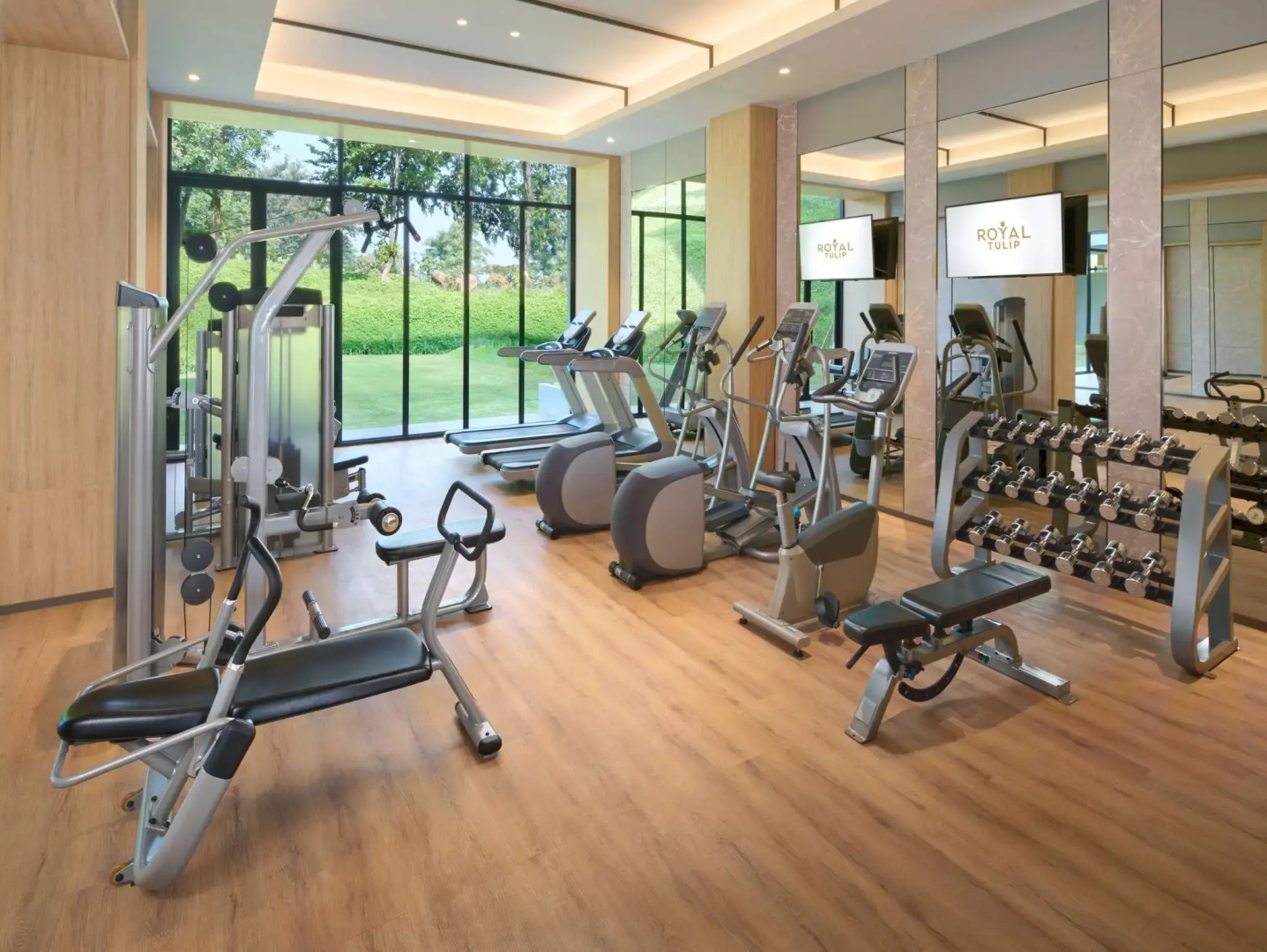 Royal Tulip Gunung Geulis Resort and Golf