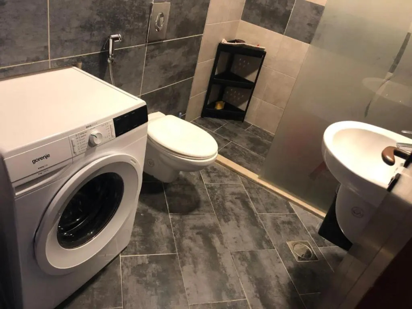 Alghalayieny Modern Apartments