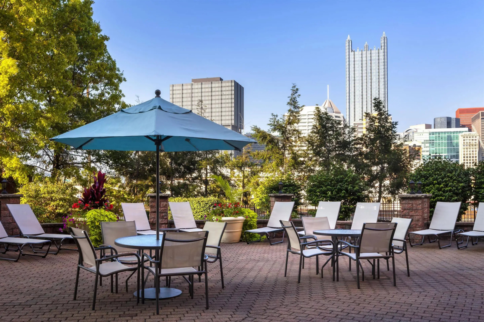 Sheraton Pittsburgh Hotel at Station Square