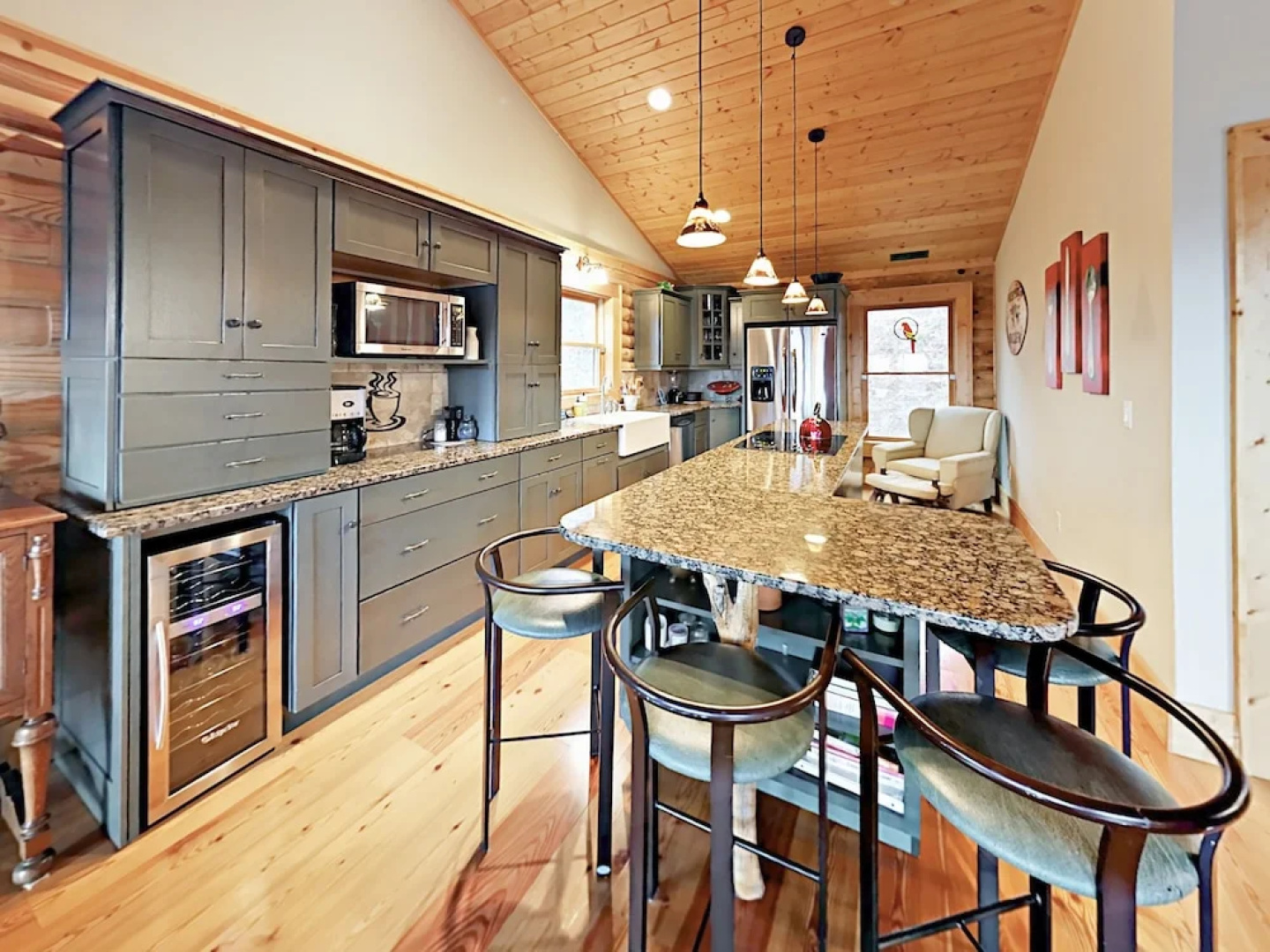 Winding Poplar - 4 Br Home