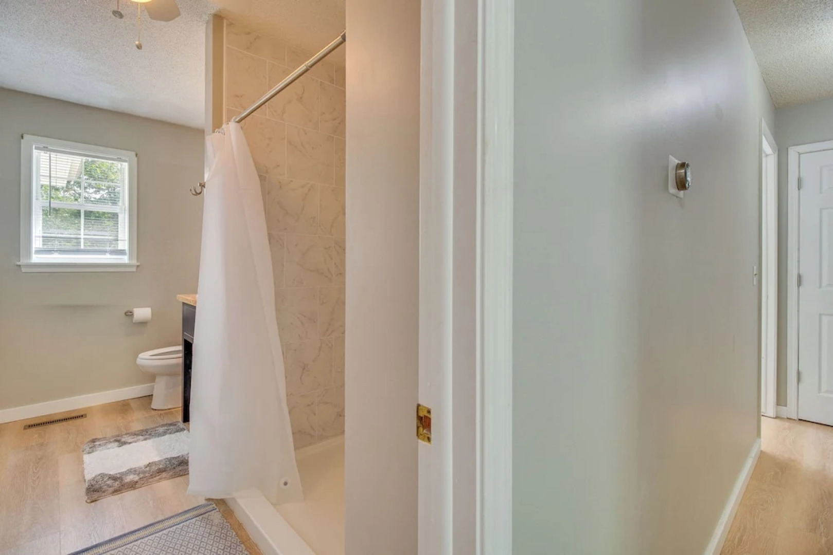 Spacious Mountain Home Retreat Near Norfork Lake!