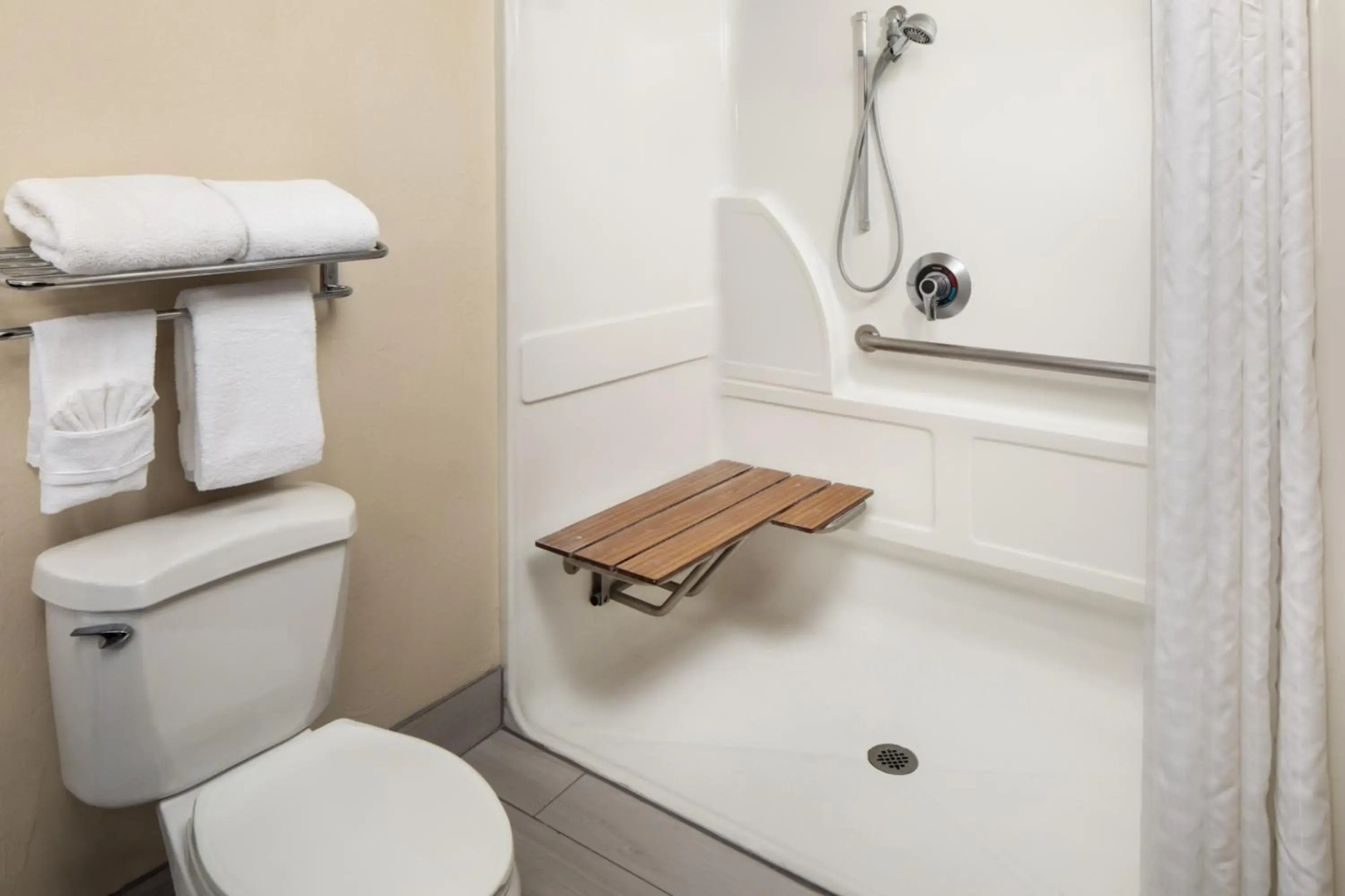 Holiday Inn Express Corydon by IHG