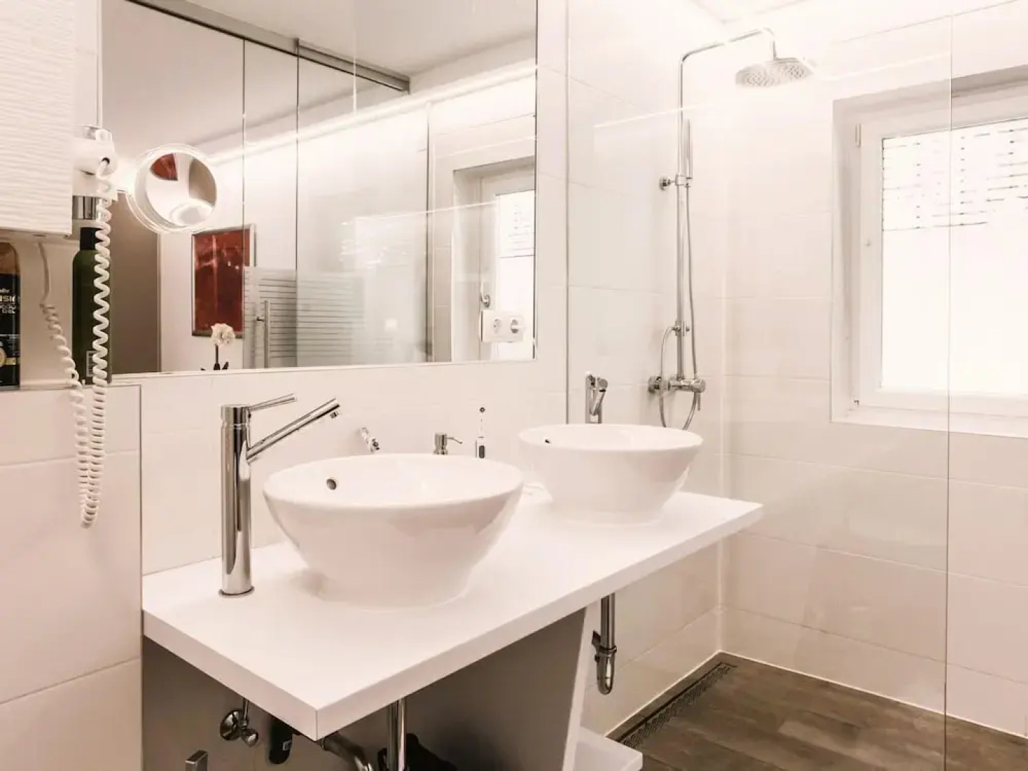 Worth Apartment in Maria in the Garden