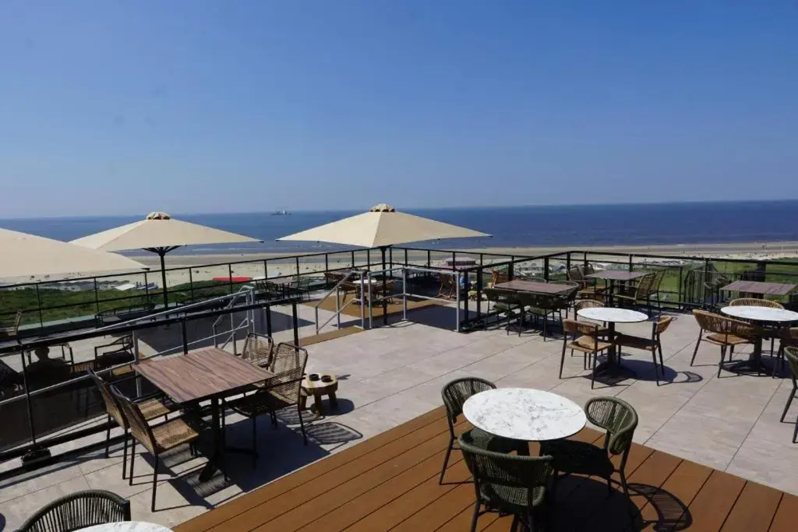 Strandhotel Het Hoge Duin