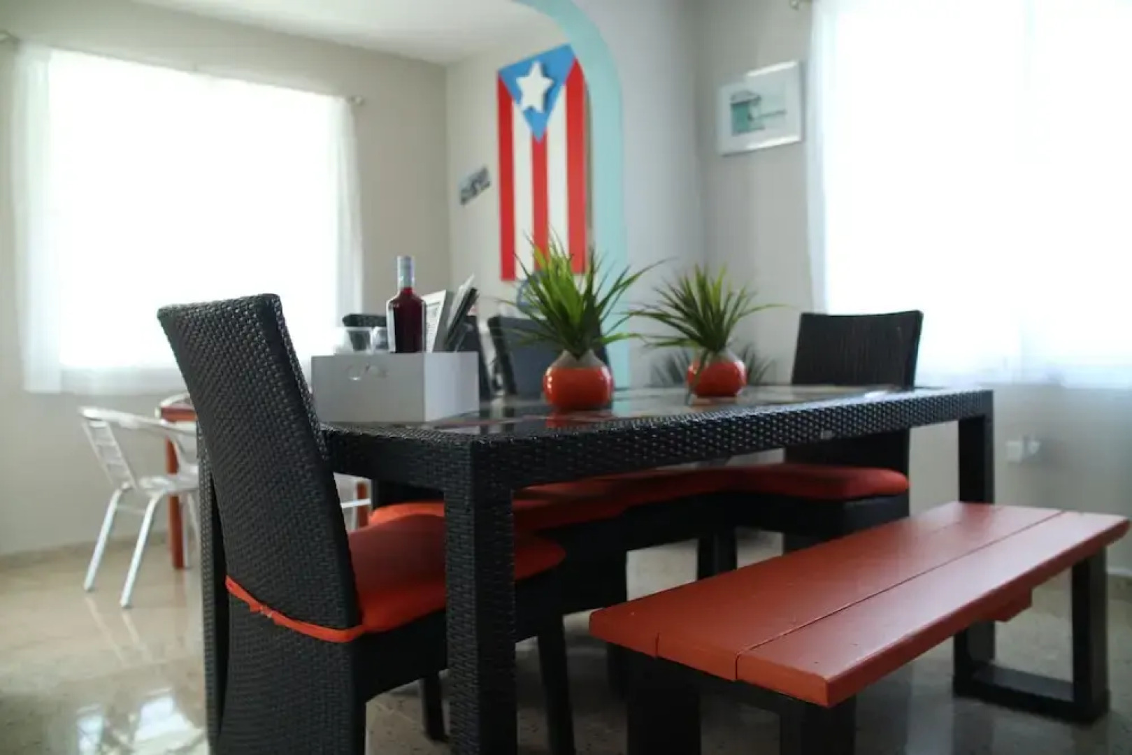 Tropical Breeze Escapes Couples Studio