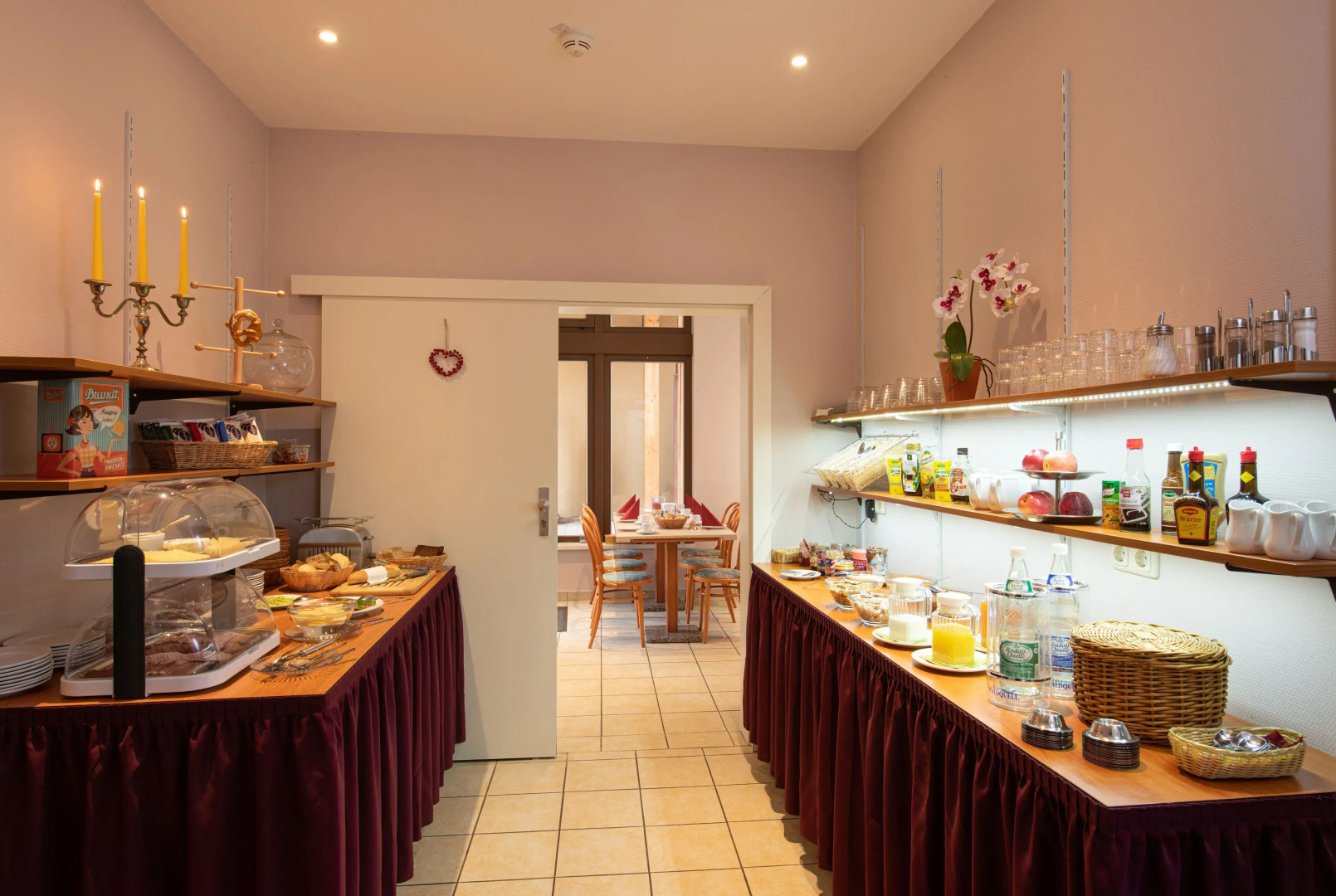 Pension-Café-Libelle