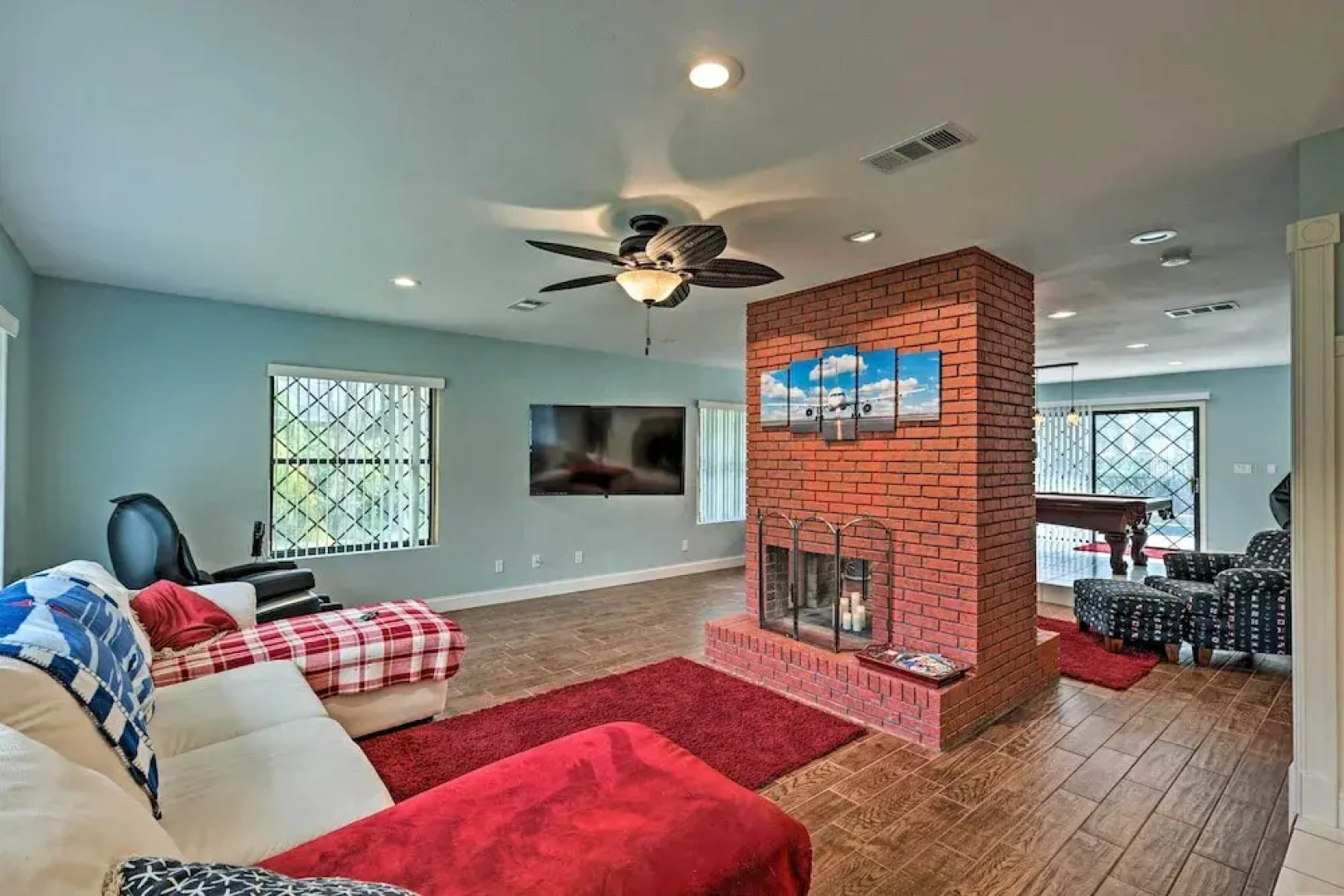 The Aviator's Dream: Pool, Spa & Private Runway!