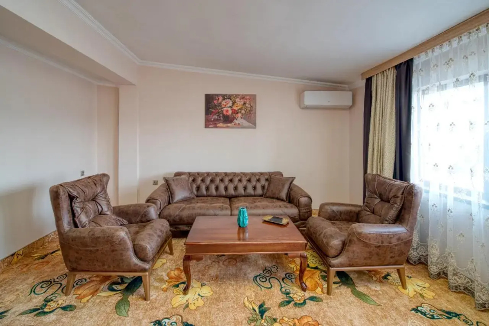 Residence Konstantina Palace