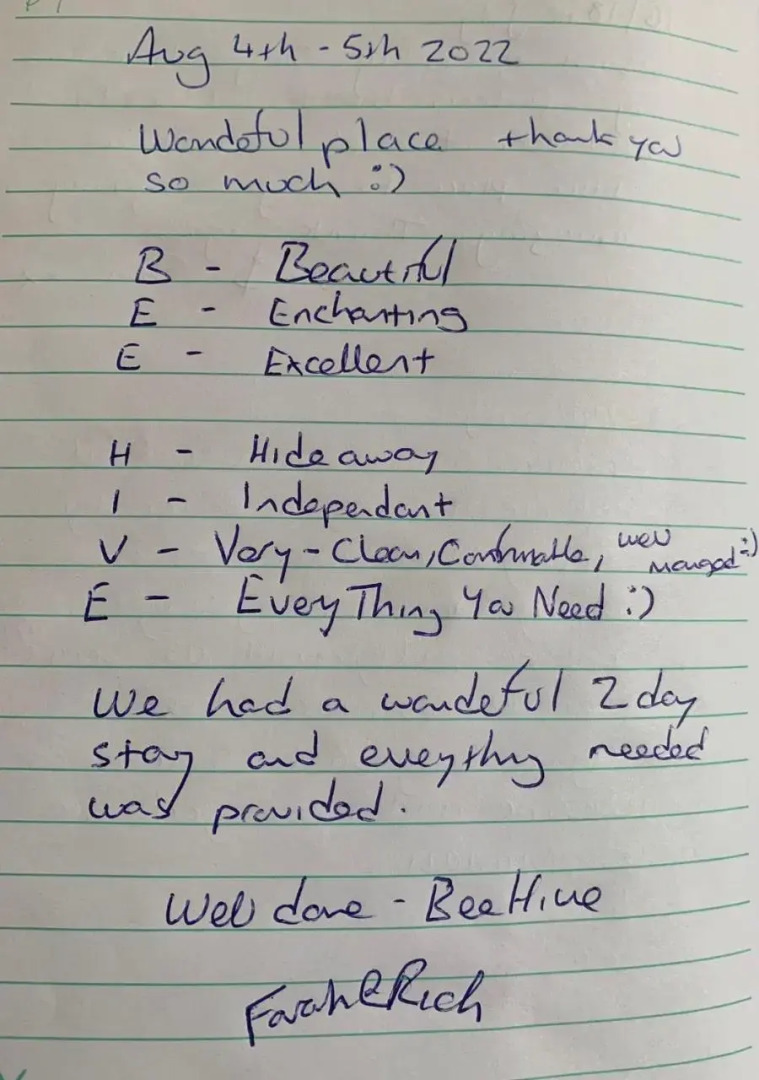 The Beehive - Self Contained Studio by the Sea (Adults Only)