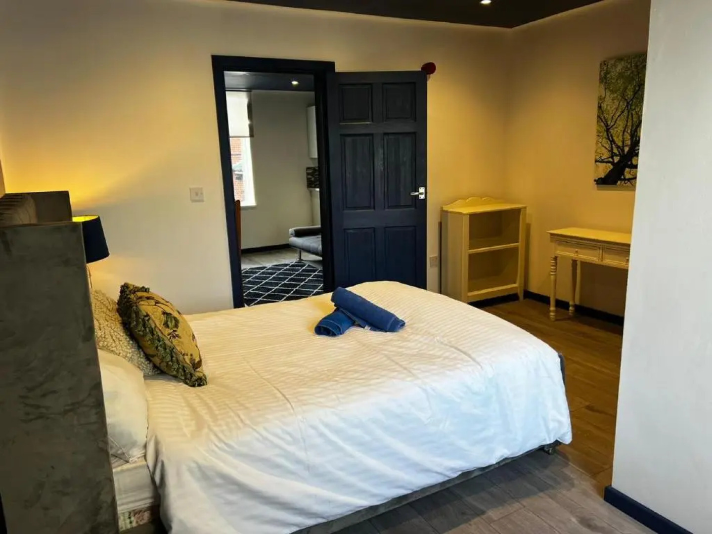 Empire Fleetwood Apartments - Windsor Terrace