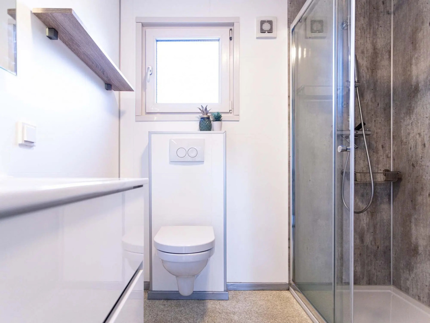 Comfortable chalet with outdoor sauna, near De Veluwe