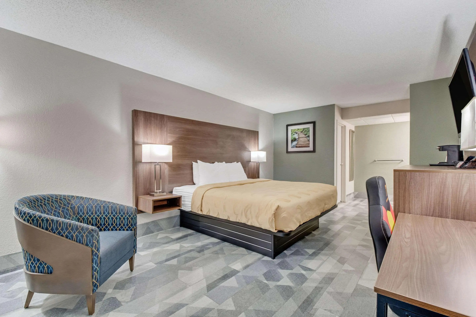 Quality Inn Dalton East