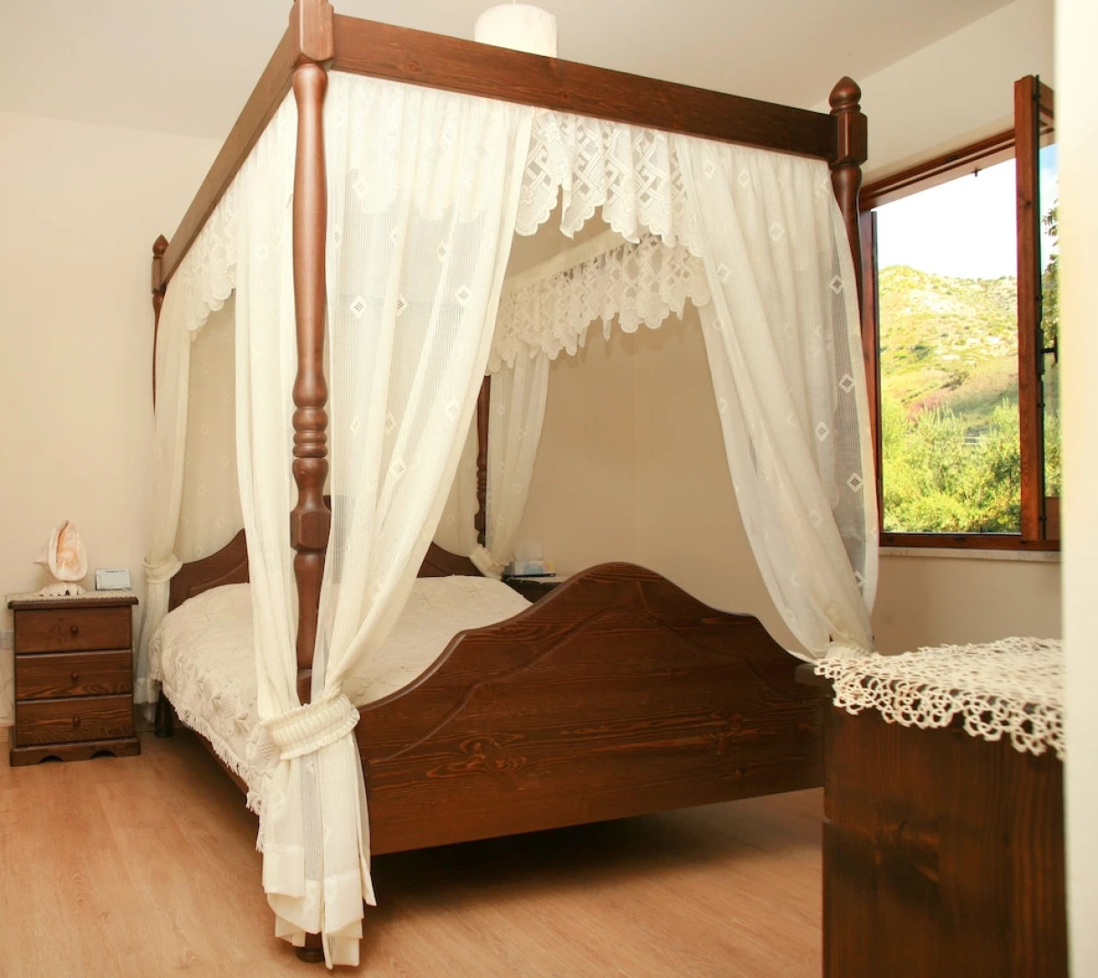 Areti Courtyard Villa