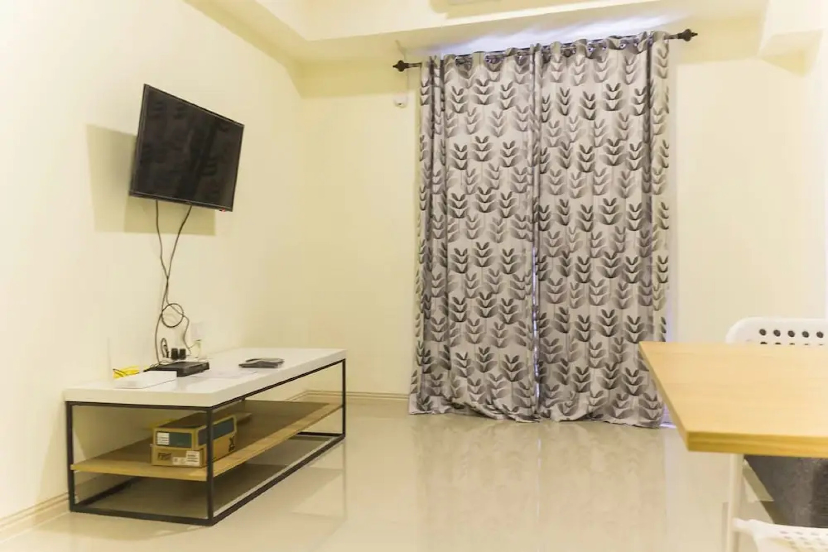 Comfortable 2Br Apartment At Meikarta