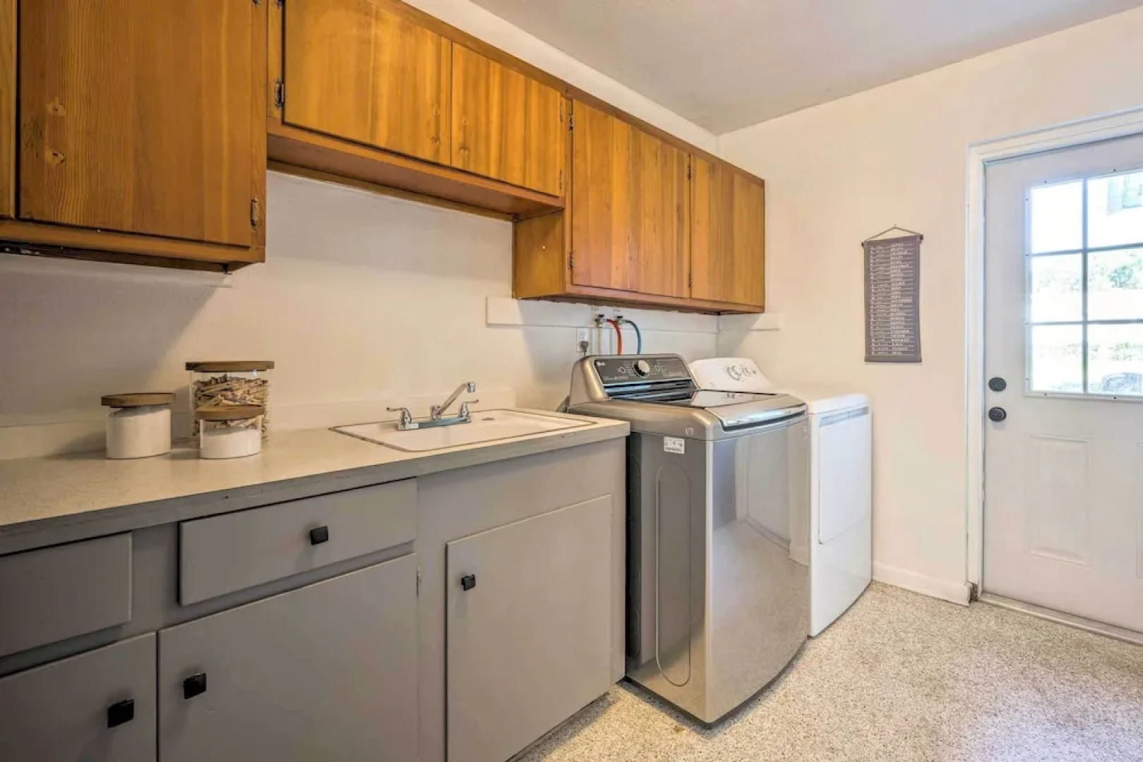 Waterfront Lake Dora Escape w/ Private Dock & Slip