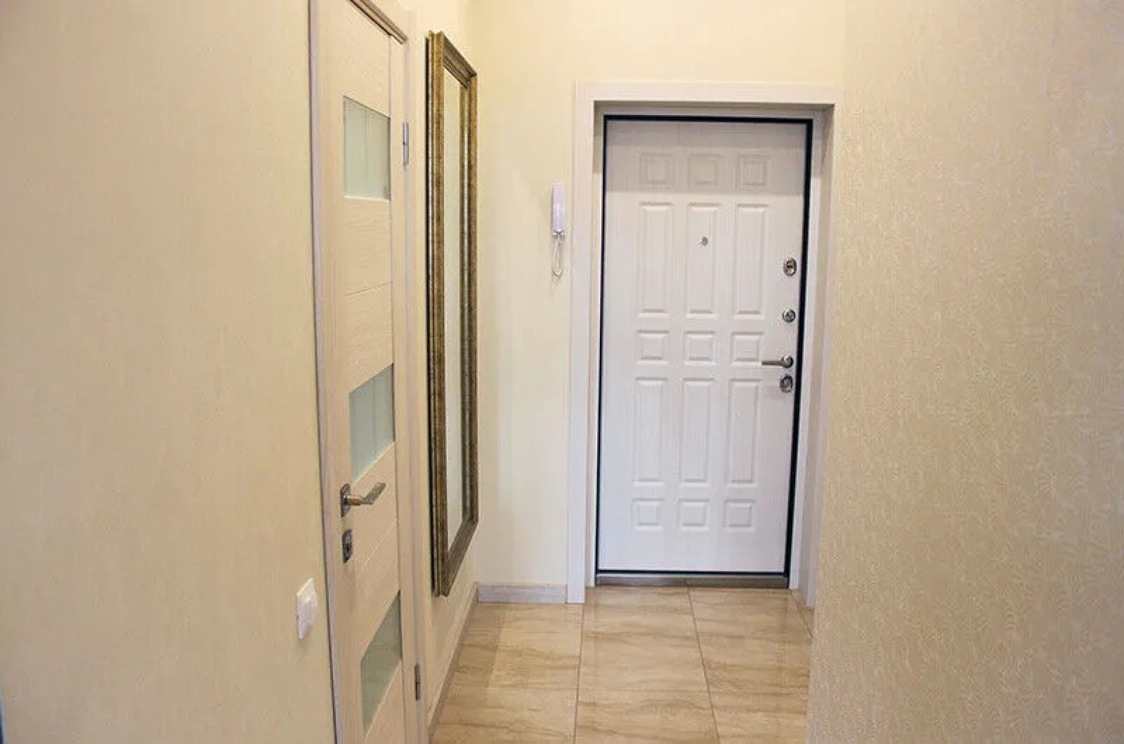 Саквояж на ул. Бакинская, д. 2, кв. 75